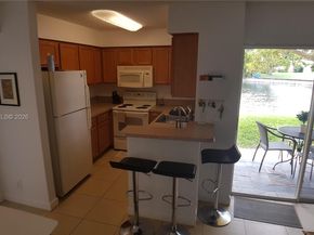 7640 Westwood Dr 403, Tamarac FL 33321