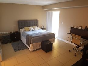 7640 Westwood Dr 403, Tamarac FL 33321