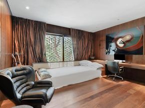 1500 W 23rd St, Miami Beach FL 33140