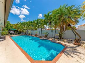 10020 SW 145th Pl, Miami FL 33186