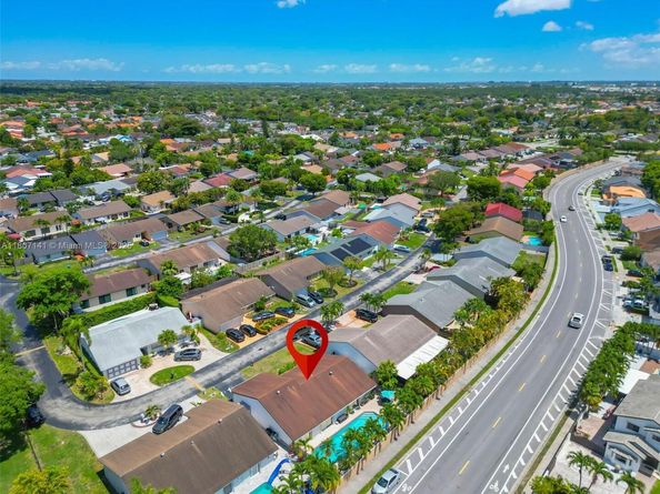 10020 SW 145th Pl, Miami FL 33186
