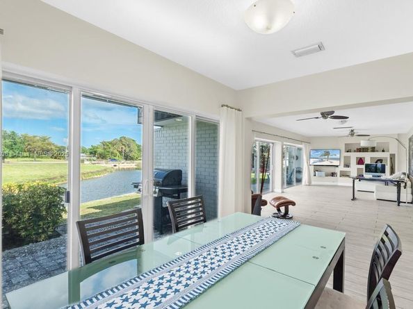 5715 Bayberry Ln, Tamarac FL 33319