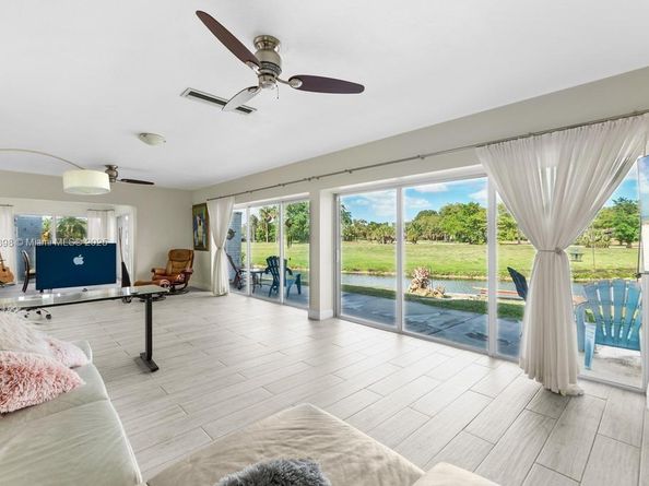5715 Bayberry Ln, Tamarac FL 33319