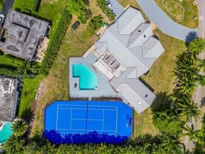 5715 Bayberry Ln, Tamarac FL 33319