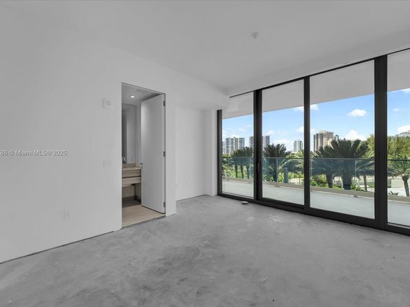 18975 Collins Ave 302, Sunny Isles Beach FL 33160