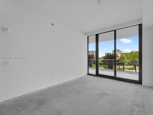 18975 Collins Ave 302, Sunny Isles Beach FL 33160