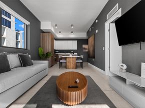 239 SW 9th St 2102, Miami FL 33130