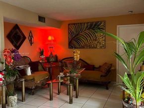 11780 SW 18th St 2, Miami FL 528-2