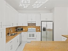 819 SW 7th Ave, Fort Lauderdale FL 33315