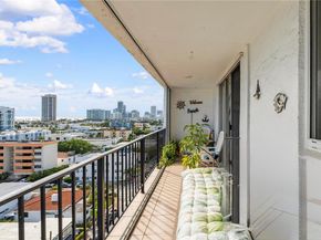 7850 Byron Ave 1004, Miami Beach FL 33141
