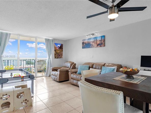 7850 Byron Ave 1004, Miami Beach FL 33141
