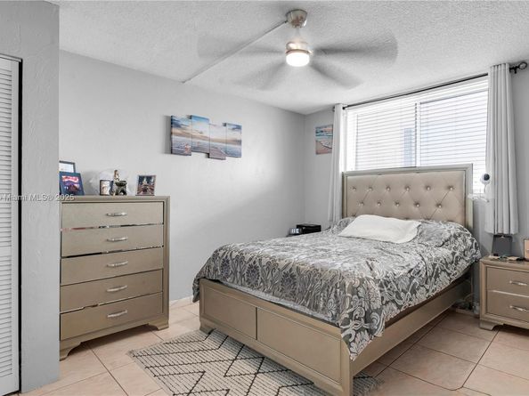 7850 Byron Ave 1004, Miami Beach FL 33141