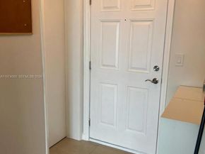 1150 NE 191st St 34, Miami FL 33179