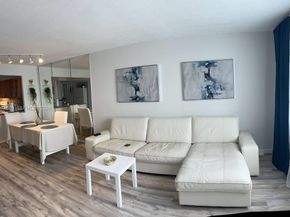 1150 NE 191st St 34, Miami FL 33179