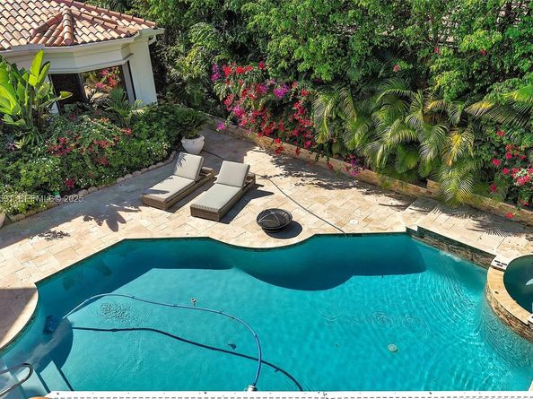 4008 Sanctuary Ln, Boca Raton FL 33431