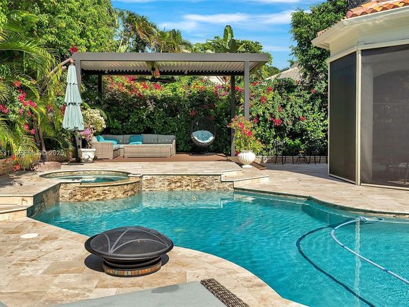 4008 Sanctuary Ln, Boca Raton FL 33431