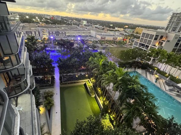 121 NE 34th St 1214, Miami FL 33137