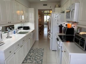 3600 Yacht Club Dr 1001, Aventura FL 33180