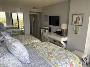 3600 Yacht Club Dr 1001, Aventura FL 33180