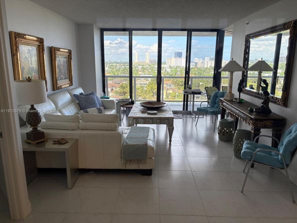 3600 Yacht Club Dr 1001, Aventura FL 33180