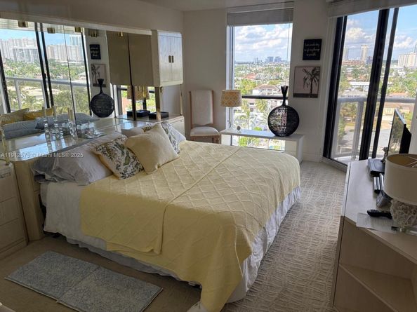 3600 Yacht Club Dr 1001, Aventura FL 33180