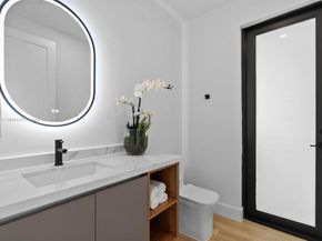 1259 SW 20th St, Miami FL 33145