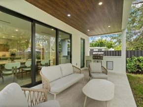 1259 SW 20th St, Miami FL 33145