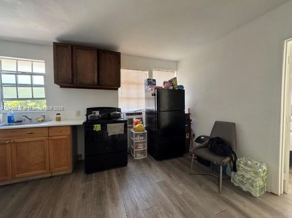 Undisclosed Address #A11909617, Miami FL 33142