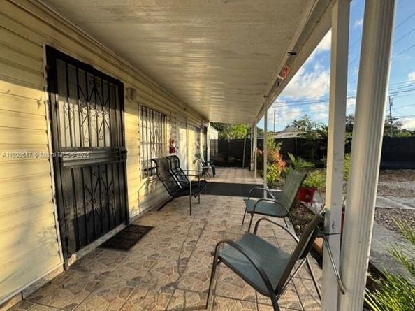 Undisclosed Address #A11909617, Miami FL 33142