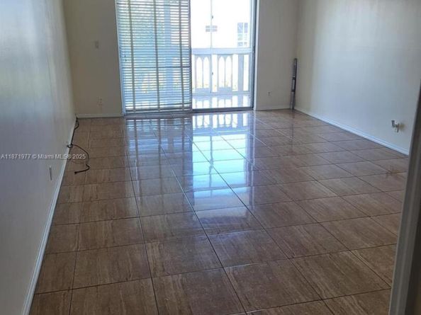 900 NE 12th Ave 705, Hallandale Beach FL 33009