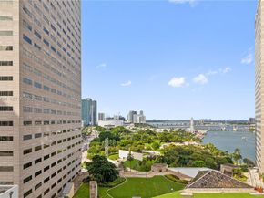325 S Biscayne Blvd 1718, Miami FL 33131