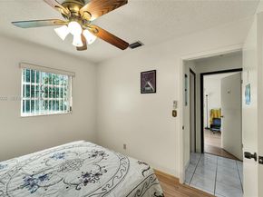 6141 Funston St, Hollywood FL 33023