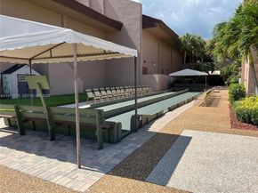 13105 SW 16th Ct 313L, Pembroke Pines FL 33027