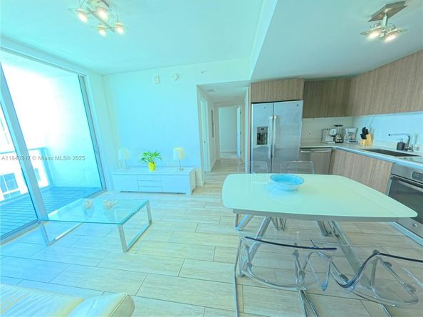 1600 SW 1st Ave 1104, Miami FL 33129