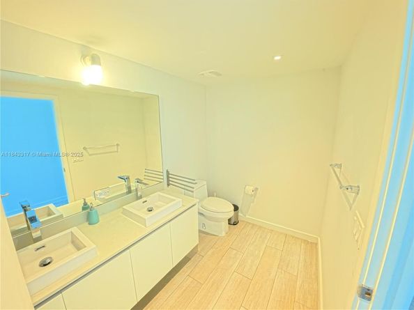 1600 SW 1st Ave 1104, Miami FL 33129