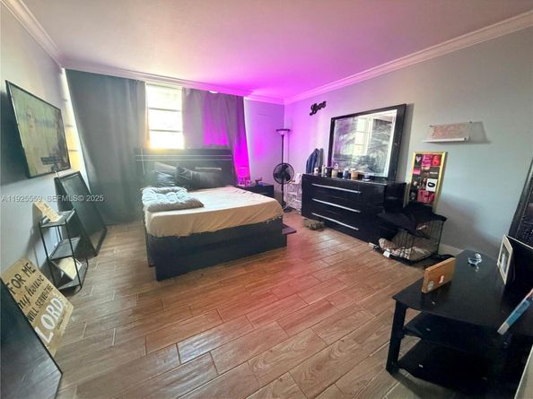 6911 Environ Blvd 1M, Lauderhill FL 33319