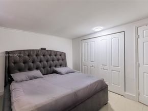 14601 NW 10th Ave, Miami FL 33168