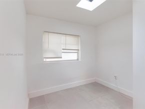 14601 NW 10th Ave, Miami FL 33168