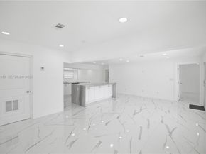 7051 SW 29th St, Miramar FL 33023
