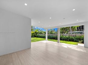 1617 Washington St, Hollywood FL 33020