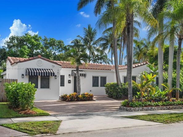 1617 Washington St, Hollywood FL 33020