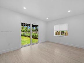 1617 Washington St, Hollywood FL 33020