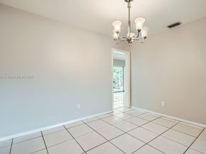 7301 NW 11th St, Plantation FL 33313