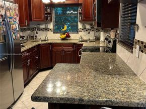 1035 NE 172nd Ter, Miami FL 33162