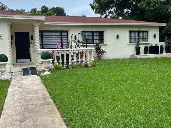 1035 NE 172nd Ter, Miami FL 33162