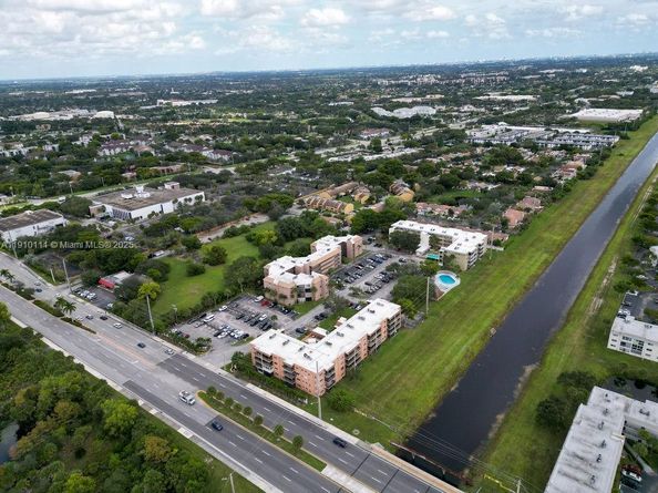 3110 N Pine Island Rd 409, Sunrise FL 33351