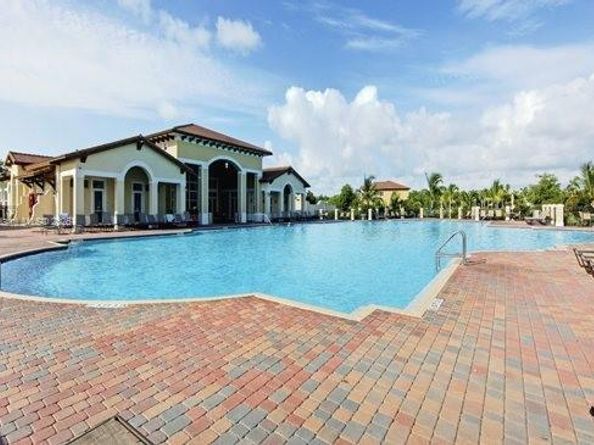 22731 SW 88th Pl 203, Cutler Bay FL 33190