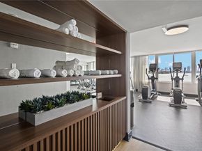 1100 West Ave 616, Miami Beach FL 33139