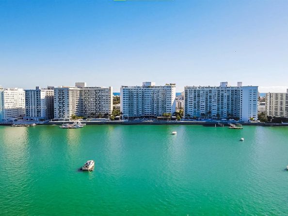 1100 West Ave 616, Miami Beach FL 33139