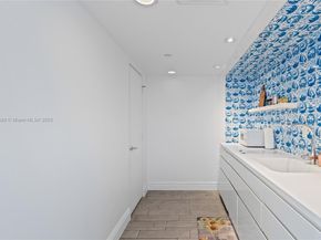 1100 West Ave 616, Miami Beach FL 33139